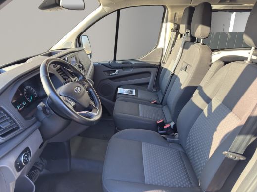 Ford Transit Custom 320 1.0 EcoBoost L1H1 PHEV 9P Trend Incl BTW/BPM | 9 Persoons | Stoelverwarming| Airco | Donker g... ActivLease financial lease