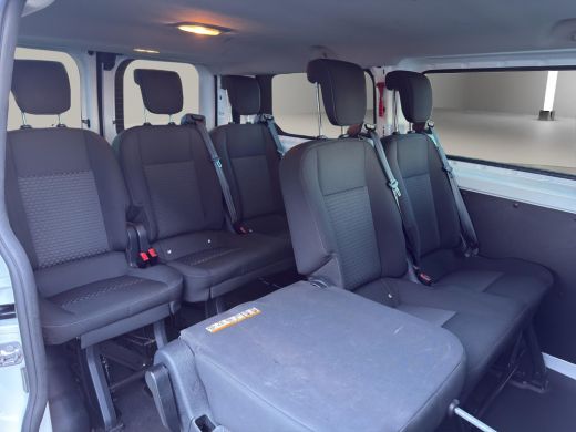 Ford Transit Custom 320 1.0 EcoBoost L1H1 PHEV 9P Trend Incl BTW/BPM | 9 Persoons | Stoelverwarming| Airco | Donker g... ActivLease financial lease