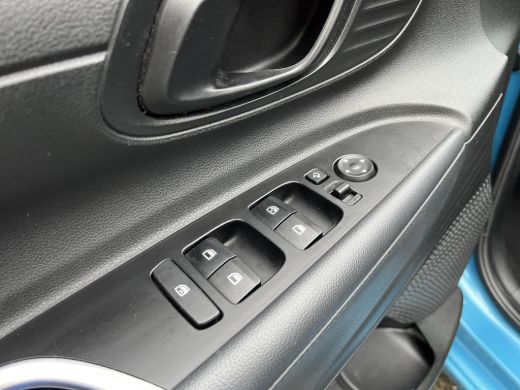 Hyundai i20 1.0 T-GDI Comfort Smart | Achteruitrijcamera | Parkeersensor achter | Cruise Control | Apple Carp... ActivLease financial lease