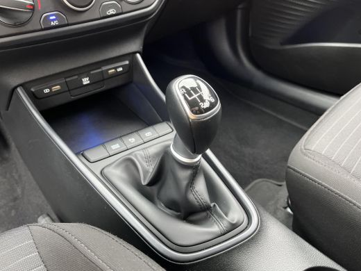 Hyundai i20 1.0 T-GDI Comfort Smart | Achteruitrijcamera | Parkeersensor achter | Cruise Control | Apple Carp... ActivLease financial lease