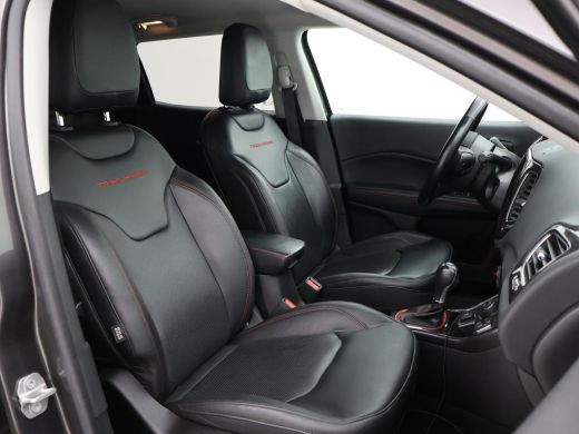 Jeep Compass 4xe 240 PK PLUG-IN HYBRID 4X4 TRAILHAWK + TREKHAAK | VOL LEDER | ALPINE | CARPLAY | DAB | STOEL/S... ActivLease financial lease