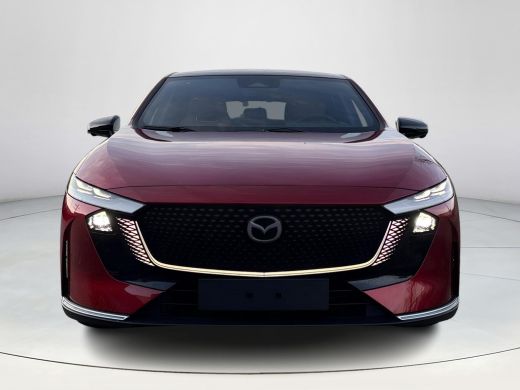 Mazda 6 Takumi Plus 68.8 kWh | Stoelverwarming/verkoeling | Stuurverwarming | Panoramadak | Adaptive crui... ActivLease financial lease