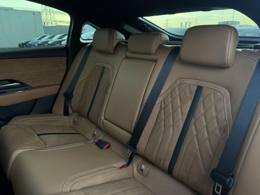 Mazda 6 Takumi Plus 68.8 kWh | Stoelverwarming/verkoeling | Stuurverwarming | Panoramadak | Adaptive crui... ActivLease financial lease