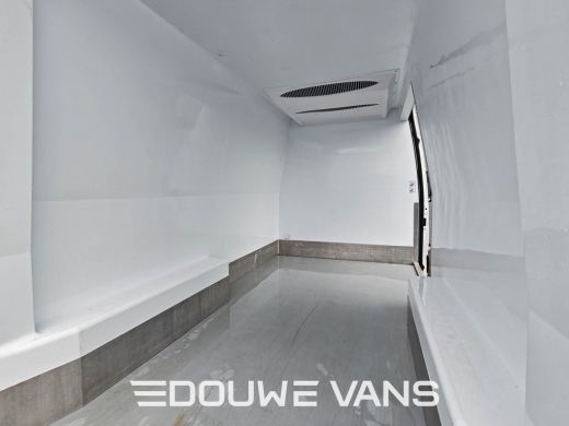 Mercedes-Benz Sprinter L2 H2 Koelwagen Kerstner Dag & Nacht Automaat ActivLease financial lease