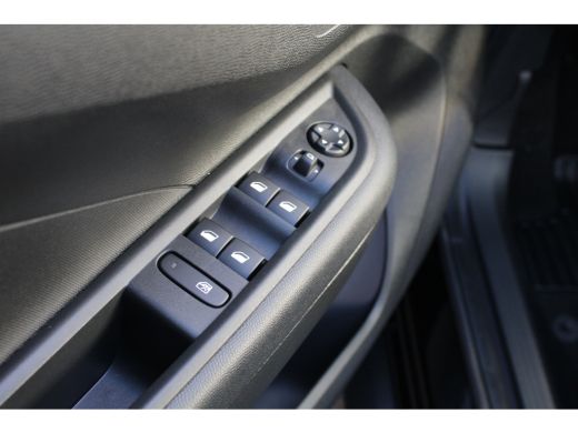 Opel Frontera 1.2 Turbo Hybrid Edition | 8 Jaar Garantie | Navigatie | Camera | Parkeersensoren | Apple Carplay... ActivLease financial lease