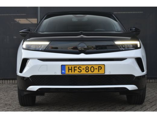 Opel Mokka-e GS 54 kWh 3 Fase 98%SOH! | Massage | Stuur/Stoelverwarming | Warmtepomp | Adaptive Cruise | Keyle... ActivLease financial lease