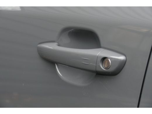 Peugeot 2008 1.2 HYBRID 136PK GT AUTOMAAT / NAVI / CLIMA / PDC / 18"LMV / CAMERA V+A / AFN. TREKHAAK / KEYLESS... ActivLease financial lease