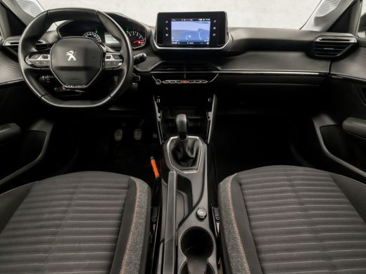 Peugeot 208 1.2 PureTech Sport (APPLE CARPLAY, GROOT NAVI, PARKEERSENSOREN, SPORTSTOELEN, CRUISE, LED KOPLAMP... ActivLease financial lease