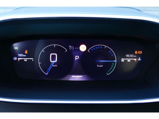 Peugeot 208 HYBRID 100PK 5-DRS GT AUTOMAAT / NAVI / CLIMA / PDC / 17"LMV / CAMERA / PANO.DAK / KEYLESS / FULL... ActivLease financial lease