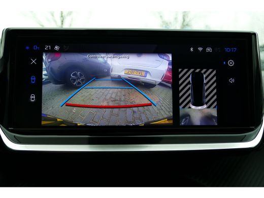 Peugeot 208 HYBRID 100PK 5-DRS GT AUTOMAAT / NAVI / CLIMA / PDC / 17"LMV / CAMERA / PANO.DAK / KEYLESS / FULL... ActivLease financial lease