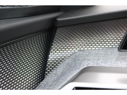 Peugeot 5008 1.2 Hybrid 145 GT | 2 stoelen op derde rij | Achterbank in delen neerklapbaar | Achterbank verste... ActivLease financial lease