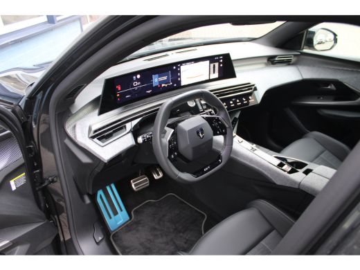 Peugeot 5008 1.2 Hybrid 145 GT | 2 stoelen op derde rij | Achterbank in delen neerklapbaar | Achterbank verste... ActivLease financial lease