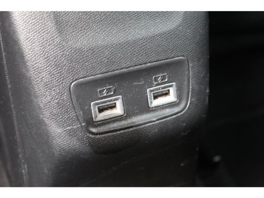 Peugeot e-208 EV Active 50 kWh | Navi | Carplay | Cruise | PDC A | Keyless Start | DAB | Navi | Carplay | Cruis... ActivLease financial lease