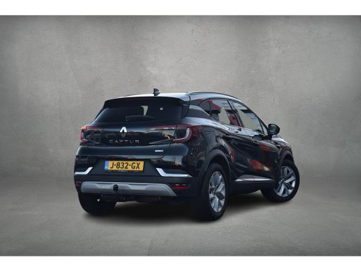 Renault Captur 1.6 E-Tech Plug-in Hybrid 160 Edition One | Trekhaak | Half Leer | Bose | 360 | Stuurverwarming ActivLease financial lease