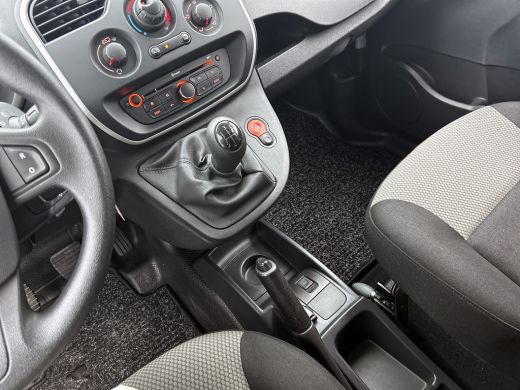 Renault Kangoo 1.5 DCi Euro6 75PK Comfort / 2x Schuifdeur / Trekhaak / Airco / Navigatie / Radio multimedia / Ap... ActivLease financial lease