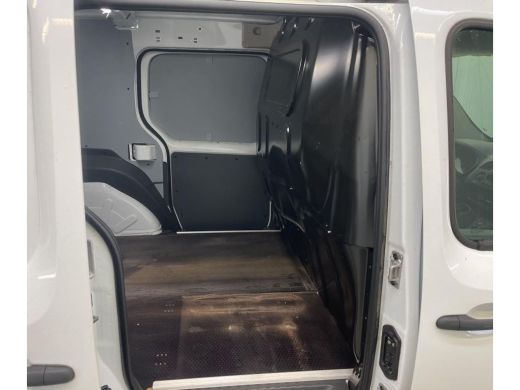 Renault Kangoo 1.5 dCi 75PK Comfort / 2x Schuifdeur / Trekhaak / Airco / / Navigatie / Radio multimedia / Apk 08... ActivLease financial lease