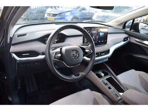 Skoda Enyaq iV 60 First Edition | Stuur- en Stoelverw. | Camera | CarPlay | 21" LM ActivLease financial lease