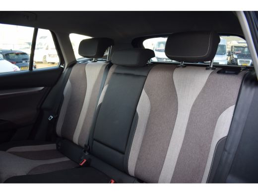 Skoda Enyaq iV 60 First Edition | Stuur- en Stoelverw. | Camera | CarPlay | 21" LM ActivLease financial lease