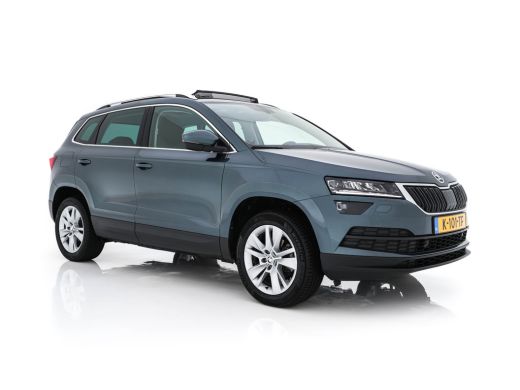 Skoda Karoq 1.5 TSI ACT Business Edition Plus (INCL.BTW) Aut. *PANO | FULL-LED | CANTON-SOUND | DAB+ | CAMERA...