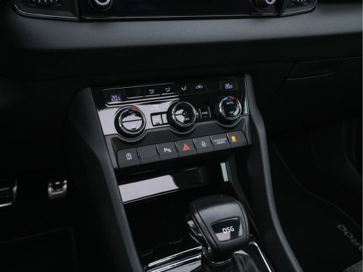 Skoda Karoq 1.5 TSI ACT Business Edition Plus (INCL.BTW) Aut. *PANO | FULL-LED | CANTON-SOUND | DAB+ | CAMERA... ActivLease financial lease