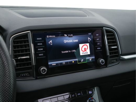 Skoda Karoq 1.5 TSI ACT Business Edition Plus (INCL.BTW) Aut. *PANO | FULL-LED | CANTON-SOUND | DAB+ | CAMERA... ActivLease financial lease