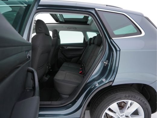 Skoda Karoq 1.5 TSI ACT Business Edition Plus (INCL.BTW) Aut. *PANO | FULL-LED | CANTON-SOUND | DAB+ | CAMERA... ActivLease financial lease