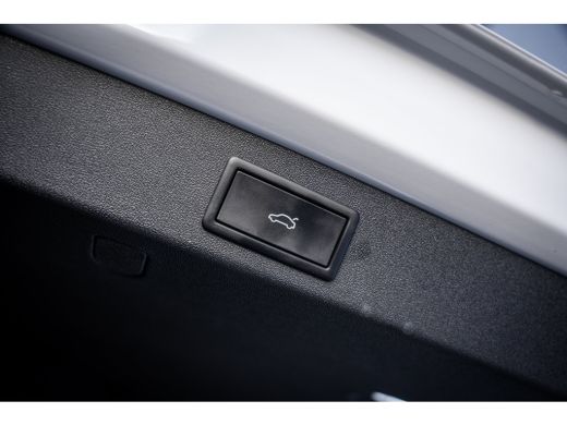 Skoda Kodiaq 1.5 TSI PHEV Business Edition | Extra getint glas | Trekhaak uitklapbaar | Volledig digitaal inst... ActivLease financial lease