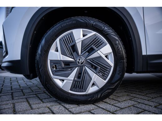 Skoda Kodiaq 1.5 TSI PHEV Business Edition | Extra getint glas | Trekhaak uitklapbaar | Volledig digitaal inst... ActivLease financial lease