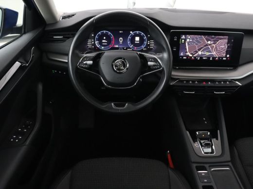 Skoda Octavia 1.0 e-TSI Business Edition | Panoramadak | Trekhaak | Stoelverwarming | Carplay | Parkeerhulp | C... ActivLease financial lease