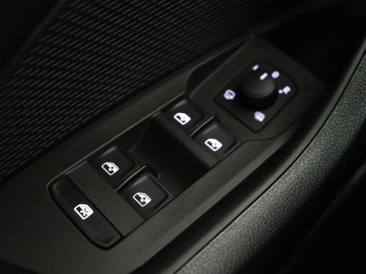 Skoda Octavia 1.4 TSI iV PHEV Business Edition | Stoelverwarming | Adaptive cruise | Carplay | Keyless | Naviga... ActivLease financial lease