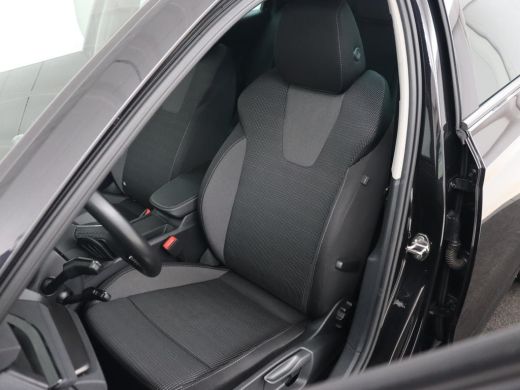 Skoda Octavia 1.4 TSI iV PHEV Business Edition | Stoelverwarming | Adaptive cruise | Carplay | Keyless | Naviga... ActivLease financial lease