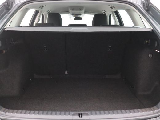 Skoda Octavia Combi 1.5 TSI Edition 115PK Trekhaak, Parkeersensoren Achter, Stoelverwarming, Navi via Apple Car... ActivLease financial lease