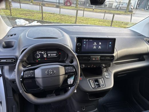 Toyota ProAce Challenger 50 kWh **NIEUWE BUS/ DIRECT LEVERBAAR** ActivLease financial lease