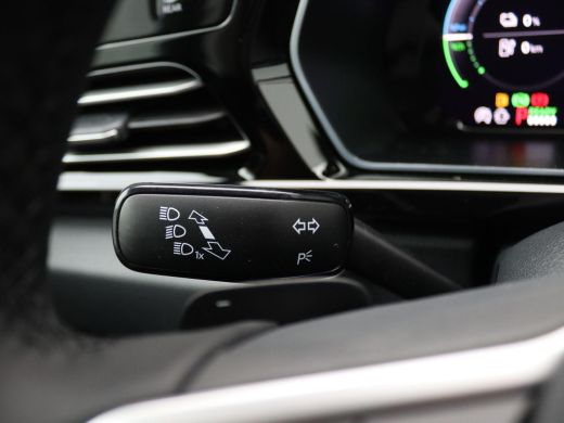 Volkswagen Caddy 1.5 TSI Hybride Style 150PK DSG Achteruitrijcamera, schuifdeur links & rechts, Travel Assist, App... ActivLease financial lease