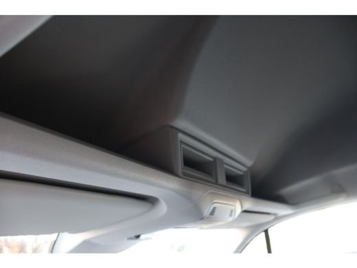 Volkswagen Crafter 35 2.0 TDI L3H3 Trendline | 2 zitplaatsen rechtsvoor | Airco | Apple Carplay/Android Auto|telefoo... ActivLease financial lease