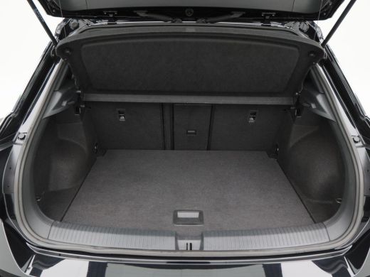 Volkswagen T-Roc 1.5 TSi 150 Pk Automaat R-Line Business | Adaptive Cruise | Climate Control | Camera | Navigatie ... ActivLease financial lease