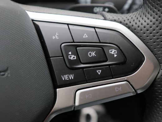 Volkswagen T-Roc 1.5 TSi 150 Pk Automaat R-Line Business | Adaptive Cruise | Climate Control | Camera | Navigatie ... ActivLease financial lease