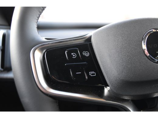 Volvo  EX30 Single Motor Extended Range Plus 69 kWh | Harman Kardon | Stoel/Stuurverwarming | Sand Dune | 20" | ActivLease financial lease