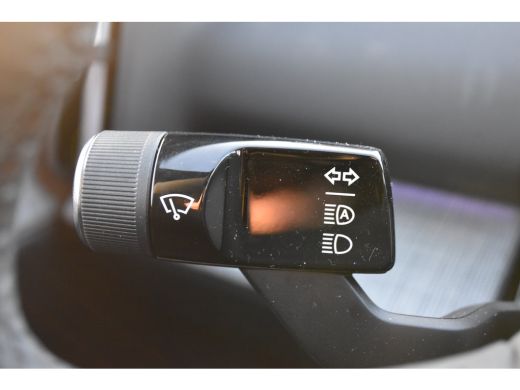 Volvo  EX30 Single Motor Extended Range Plus 69 kWh | Harman Kardon | Stoel/Stuurverwarming | Sand Dune | 20" | ActivLease financial lease