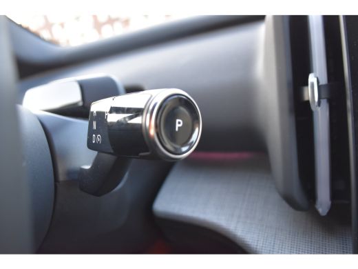 Volvo  EX30 Single Motor Extended Range Plus 69 kWh | Harman Kardon | Stoel/Stuurverwarming | Sand Dune | 20" | ActivLease financial lease