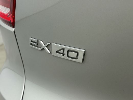 Volvo  EX40 Single Motor Extended Range Plus 82 kWh | PDC V+A en Camera | All Season banden | Trekhaak | Stoe... ActivLease financial lease