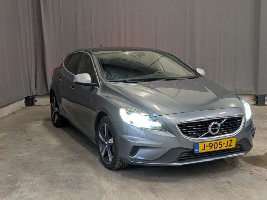 Volvo  V40 1.5 T3 Polar+ Sport | Pano | Leder | Memory | Camera| Alarm | Full LED | Pano | Leder | Memory | ... ActivLease financial lease