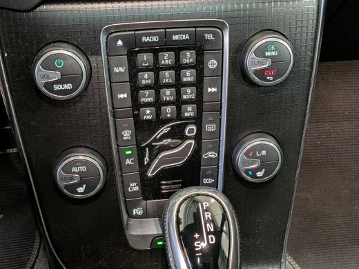 Volvo  V40 1.5 T3 Polar+ Sport | Pano | Leder | Memory | Camera| Alarm | Full LED | Pano | Leder | Memory | ... ActivLease financial lease