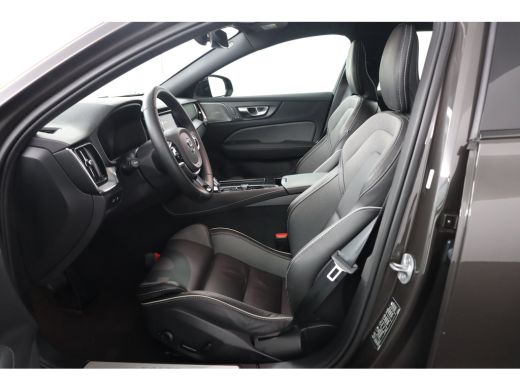 Volvo  V60 2.0 T6 Plug-in hybrid AWD Plus Dark ActivLease financial lease