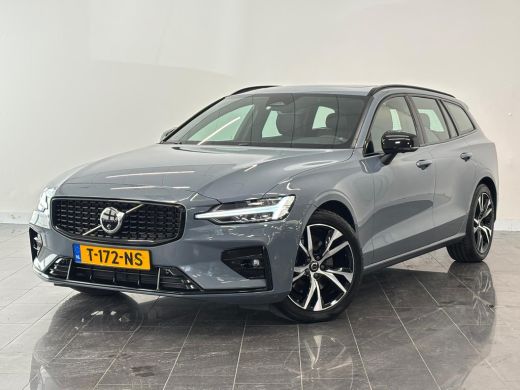 Volvo  V60 B4 Plus Dark | Premium audio | Trekhaak | Panoramadak | 360o camera | Apple Carplay/Android Auto ...