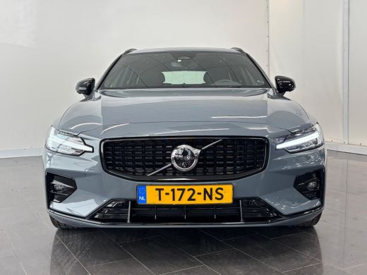 Volvo  V60 B4 Plus Dark | Premium audio | Trekhaak | Panoramadak | 360o camera | Apple Carplay/Android Auto ... ActivLease financial lease
