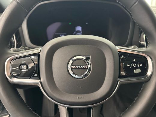 Volvo  V60 B4 Plus Dark | Premium audio | Trekhaak | Panoramadak | 360o camera | Apple Carplay/Android Auto ... ActivLease financial lease