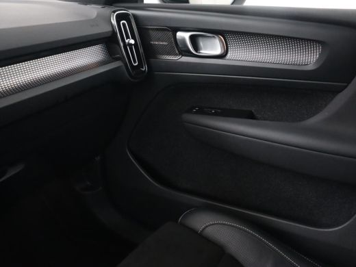 Volvo  XC40 Recharge P8 AWD R Design | Stoel & stuurverwarming | Camera | Leder/Alcantara | Adaptive cruise |... ActivLease financial lease