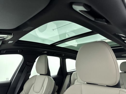 Volvo  XC60 NEW MODEL 2.0 T6 Plug-in hybrid AWD Plus Dark | Panoramadak | PDC V+A en 360 Camera | Stoel+stuur... ActivLease financial lease