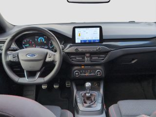 Ford Focus 1.0 ST Line | Trekhaak | Pano | Cruise Control | Carplay | Climate Control